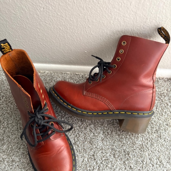 RARE Dr Martens Maroon Clemency Boot - Picture 2 of 5
